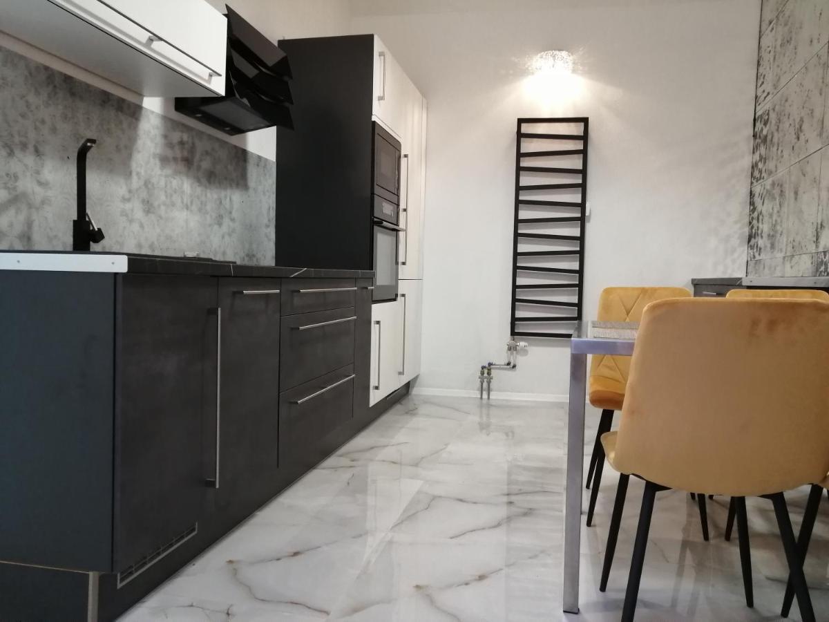 Bella Apartment - Kosice Historical Center Bagian luar foto